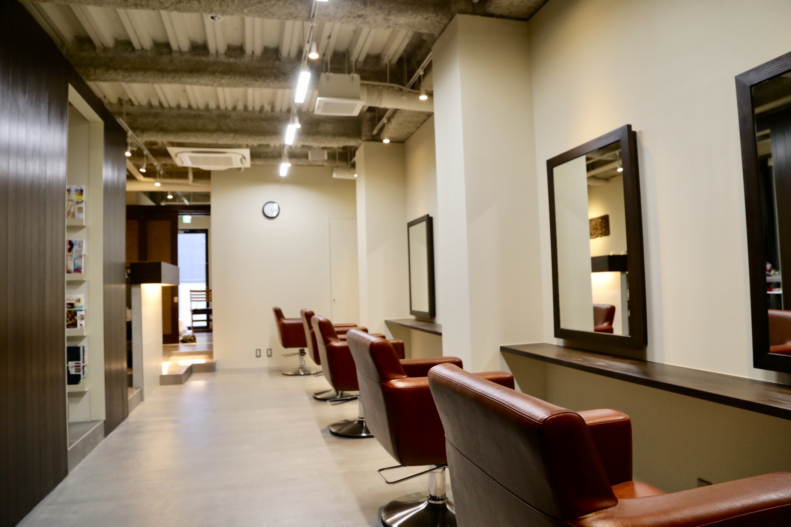 SALON GALLERY SALON GALLERY