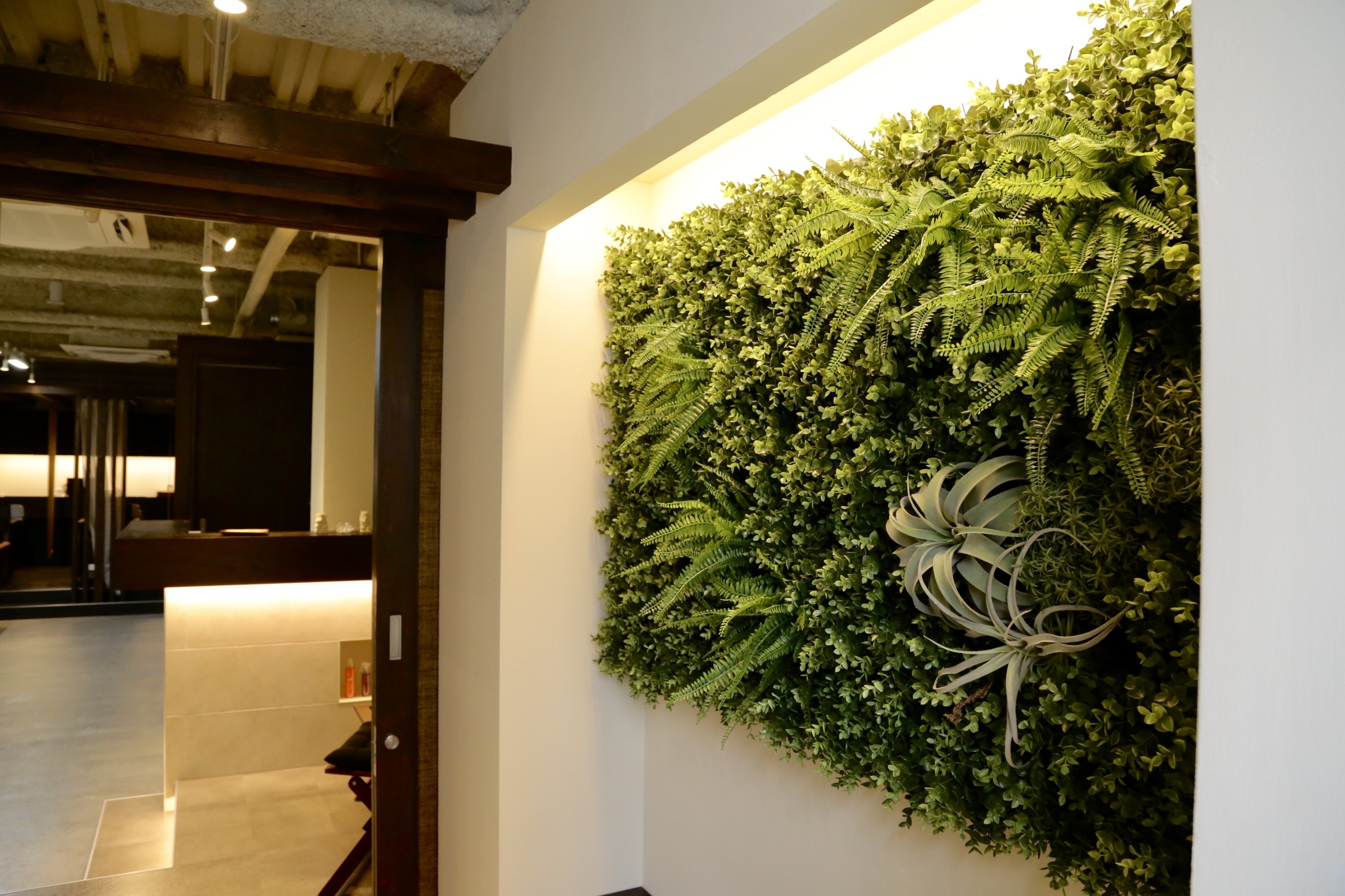 SALON GALLERY SALON GALLERY