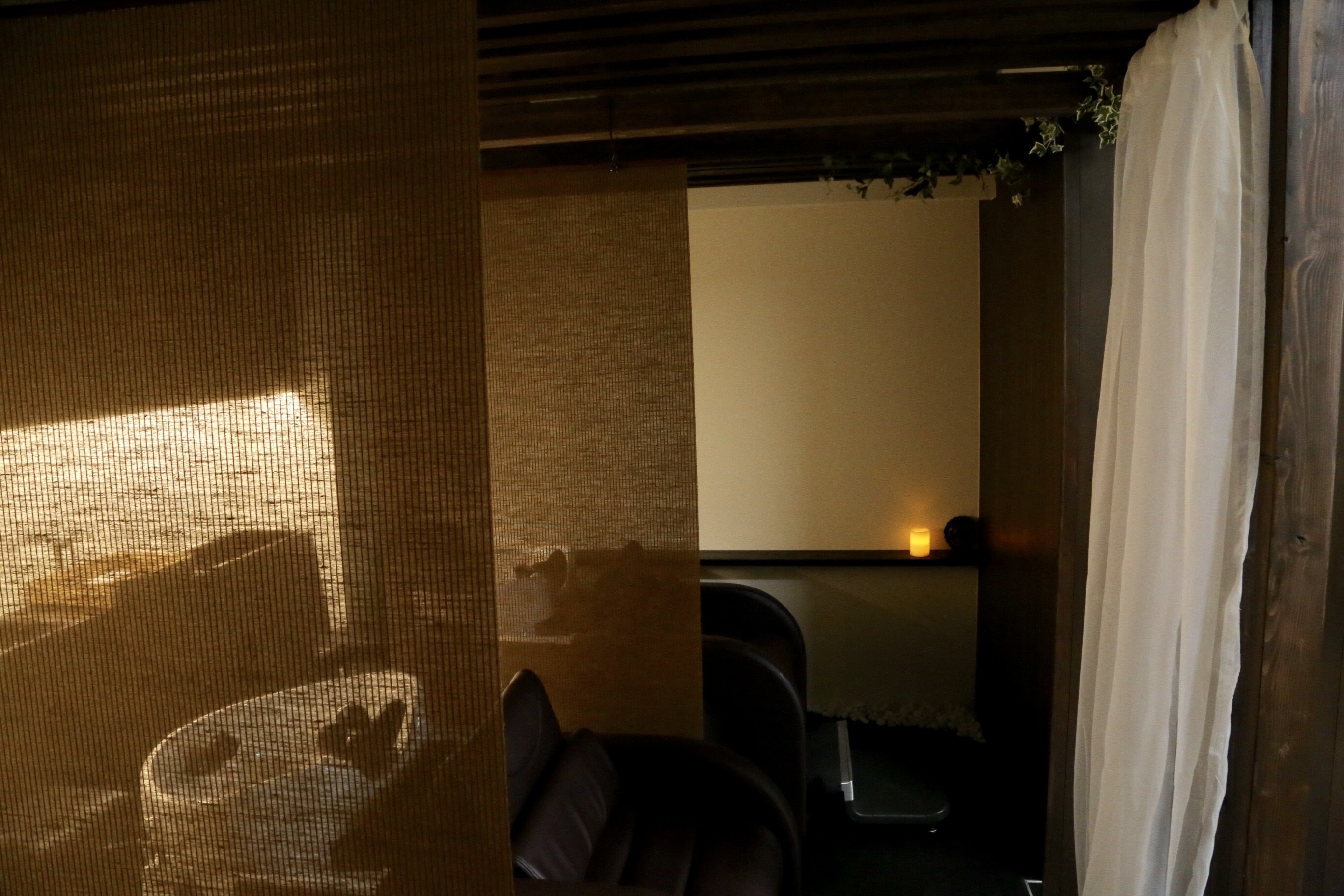 SALON GALLERY SALON GALLERY